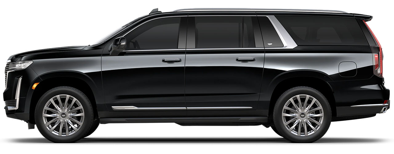 Luxury armored vehicle providing executive and VIP security services by ArmoredMex®.